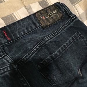 Guess straight leg jeans 32x28